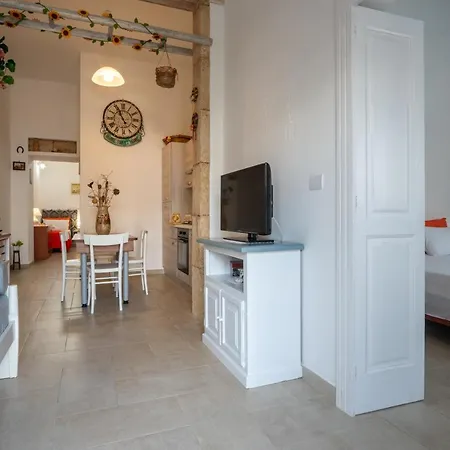 Apartment Renniceddha By Diddoi